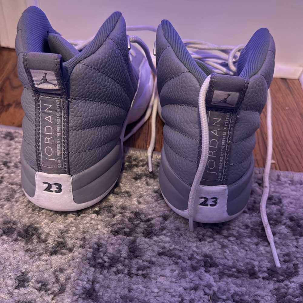 Jordan 12 Retro - Picture 3 of 5